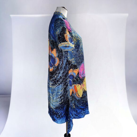 Queen Mulock Butterfly Print Shirt Dress Size M Blue Short Sleeve Pullover Silk - Picture 2 of 12